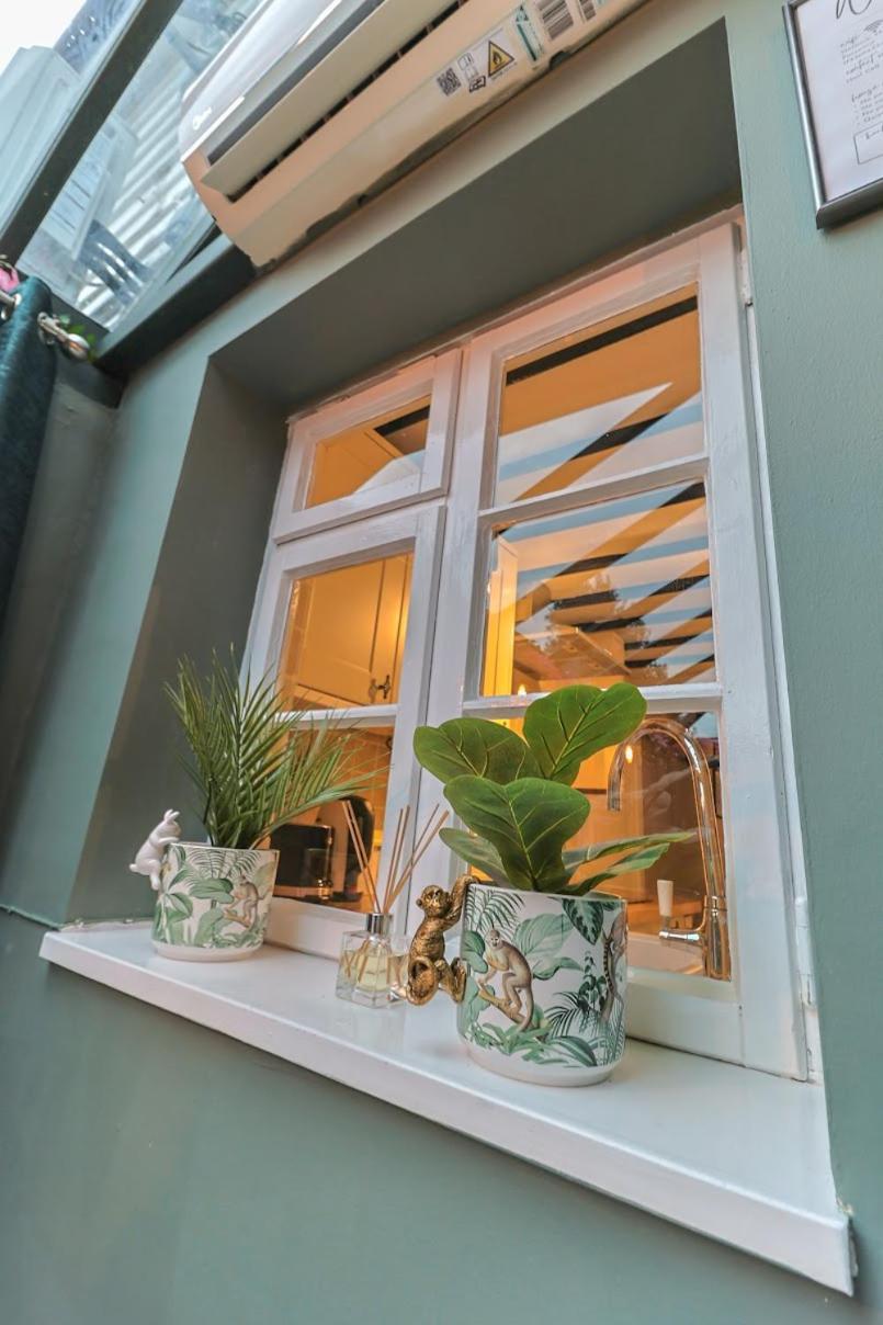 Bay Tree Cottage, Sleeps 7 Close To The Marina Burnham-on-Crouch Esterno foto