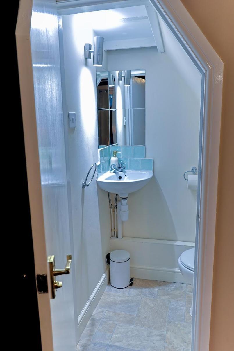 Bay Tree Cottage, Sleeps 7 Close To The Marina Burnham-on-Crouch Esterno foto