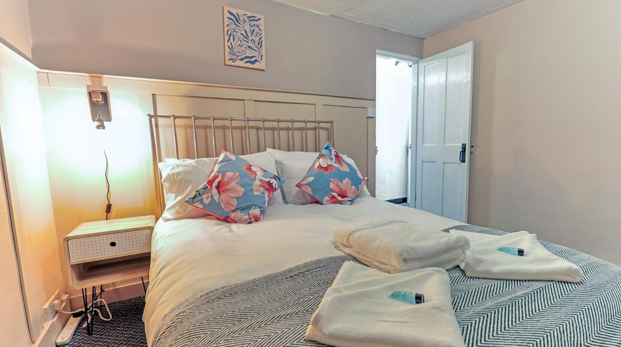 Bay Tree Cottage, Sleeps 7 Close To The Marina Burnham-on-Crouch Esterno foto
