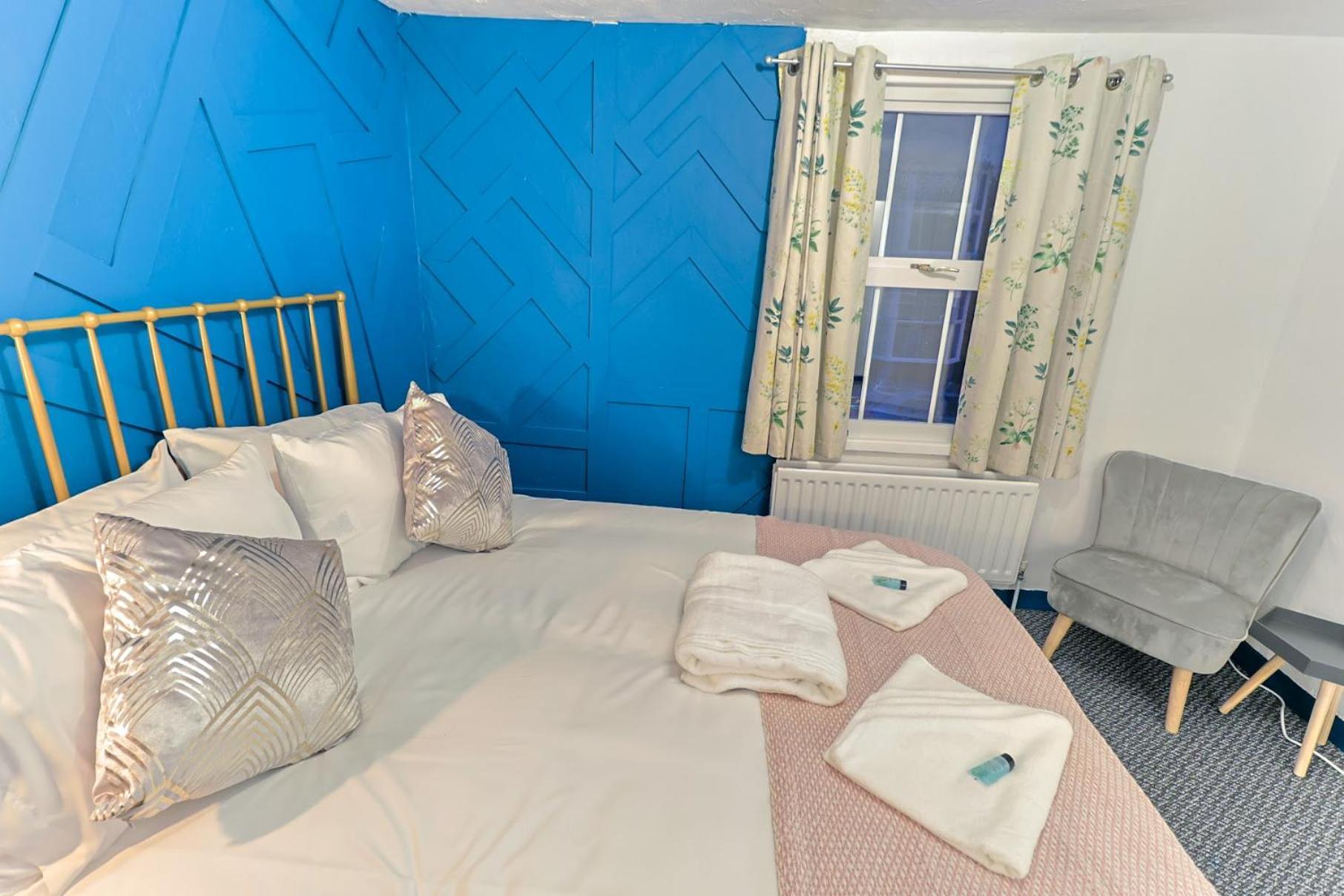 Bay Tree Cottage, Sleeps 7 Close To The Marina Burnham-on-Crouch Esterno foto