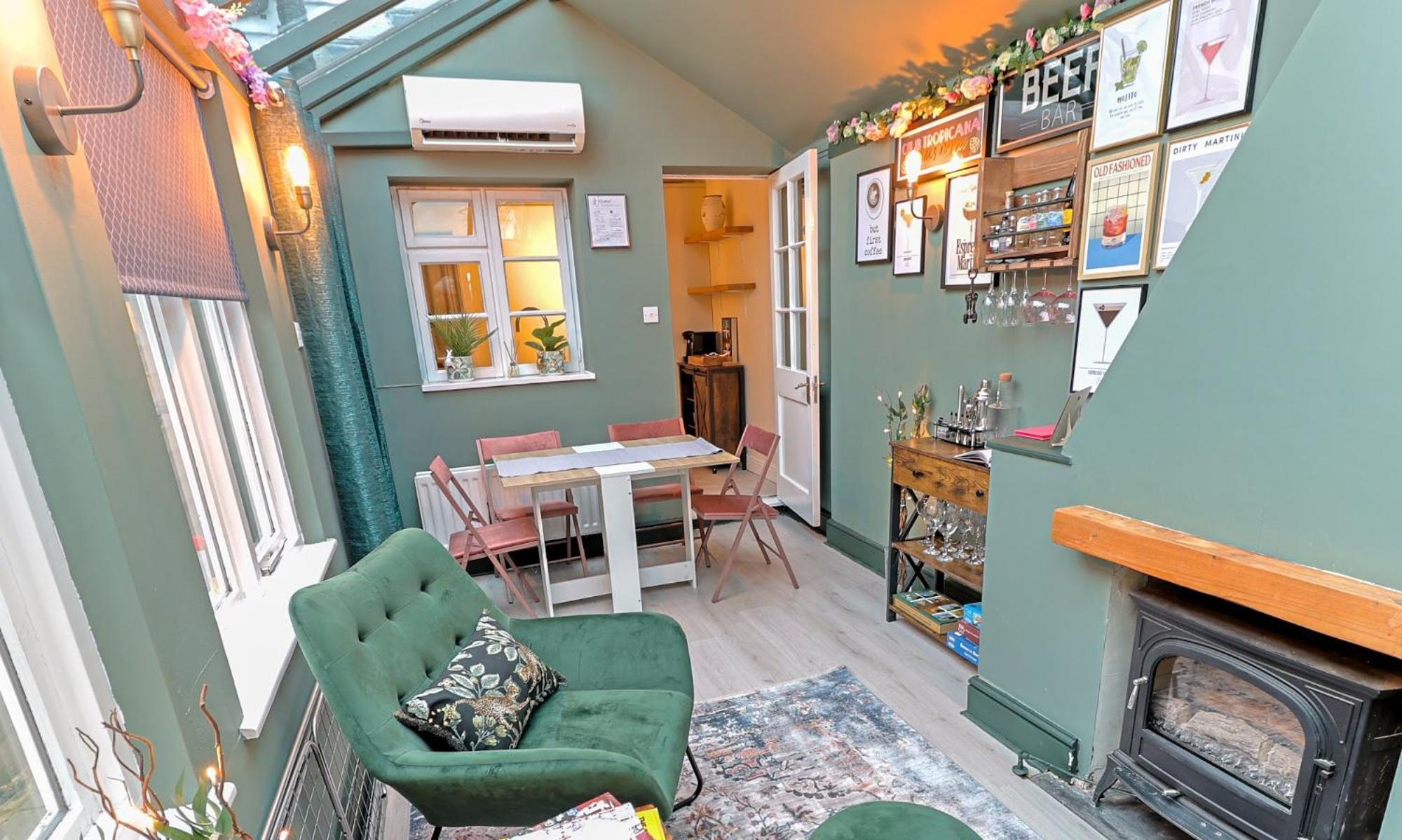 Bay Tree Cottage, Sleeps 7 Close To The Marina Burnham-on-Crouch Esterno foto